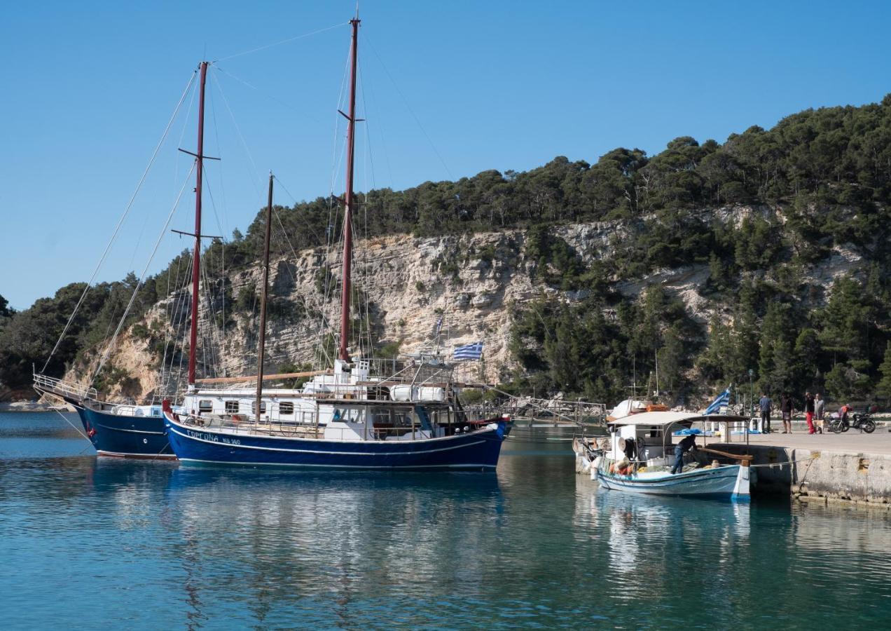 The Infinity 180 Luxury Suites Μηλιά Εξωτερικό φωτογραφία